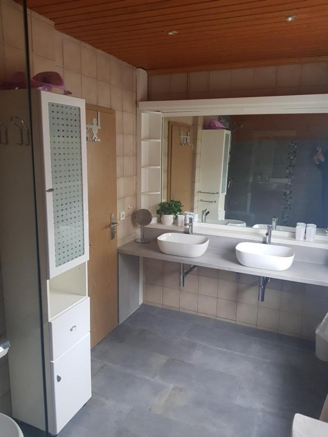 Ferienhaeuser Rhoen - Haus Natalie & Haus Helene Hausen  Zewnętrze zdjęcie